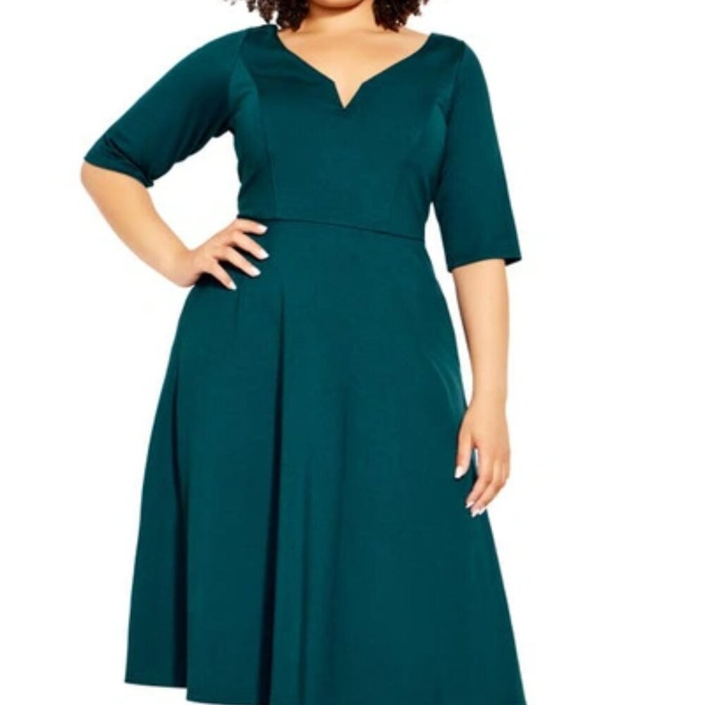 Plus Size City Chic Green Scoop Neck A-Line Midi Dress